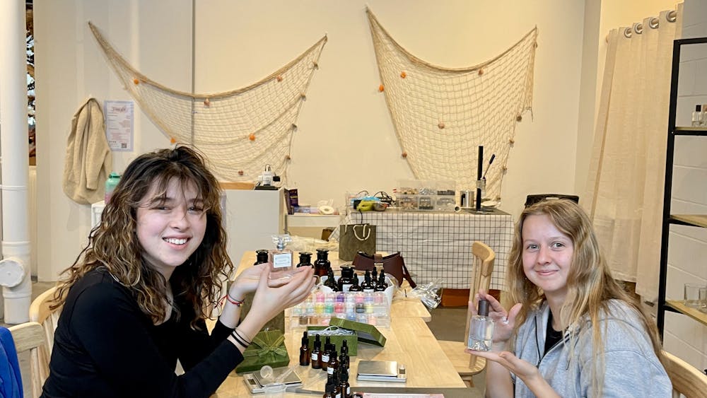 Thumbnail for Perfume Making Class for Beginners