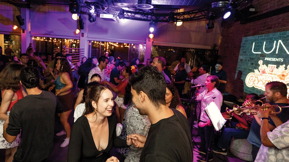 Thumbnail for WUA1CO Crossover Latin Party