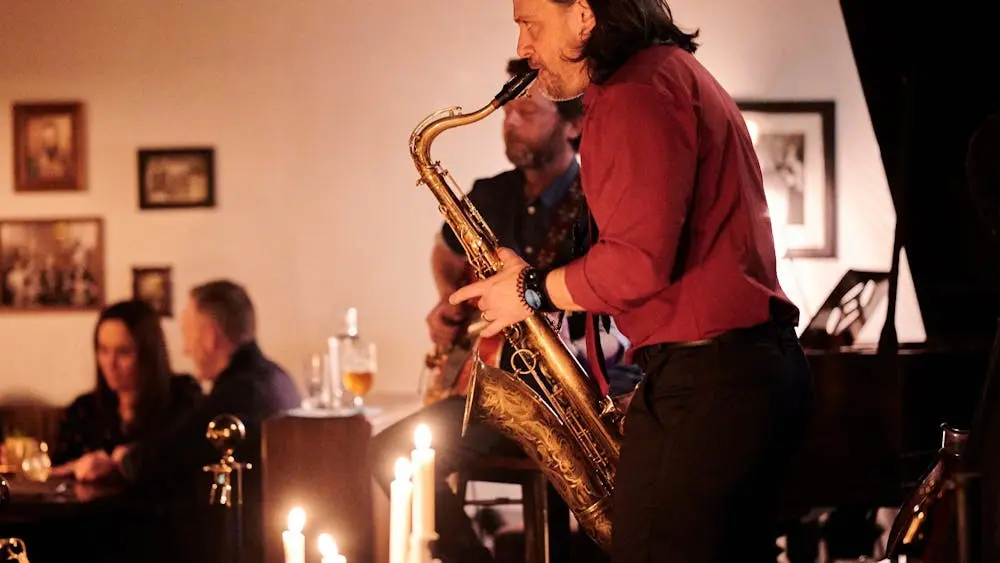 Thumbnail for Straight, no chaser