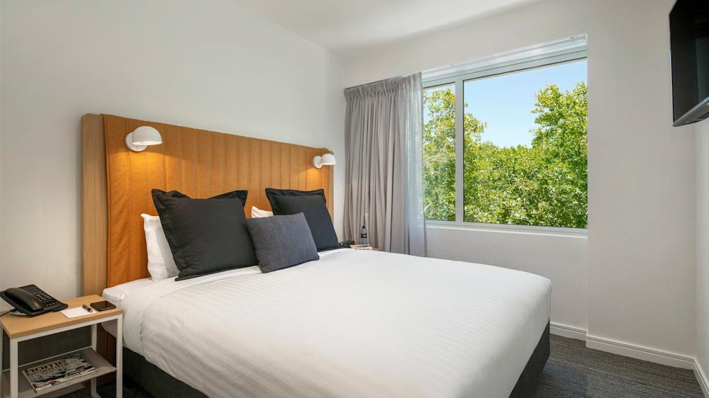 Studio king bed