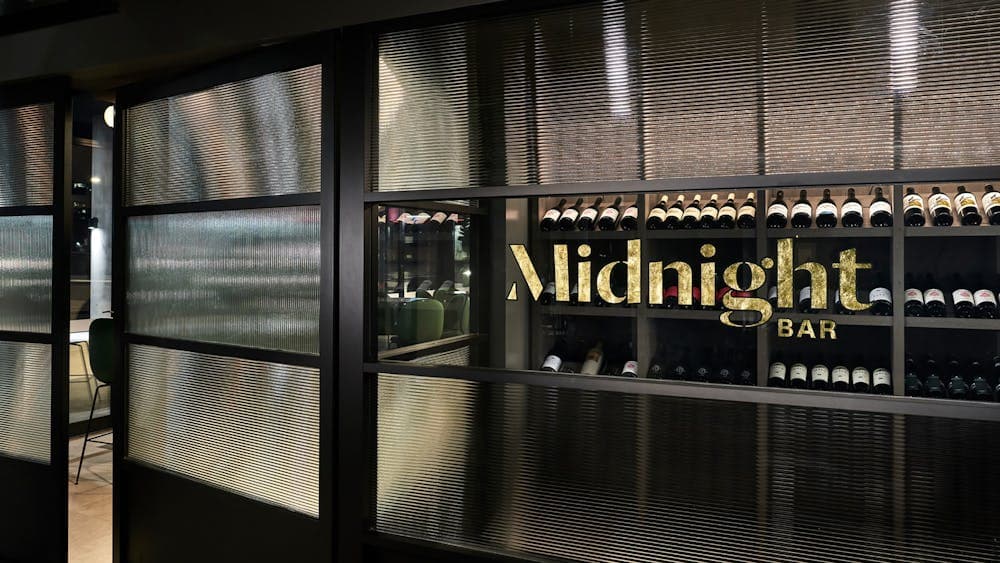 Midnight Bar