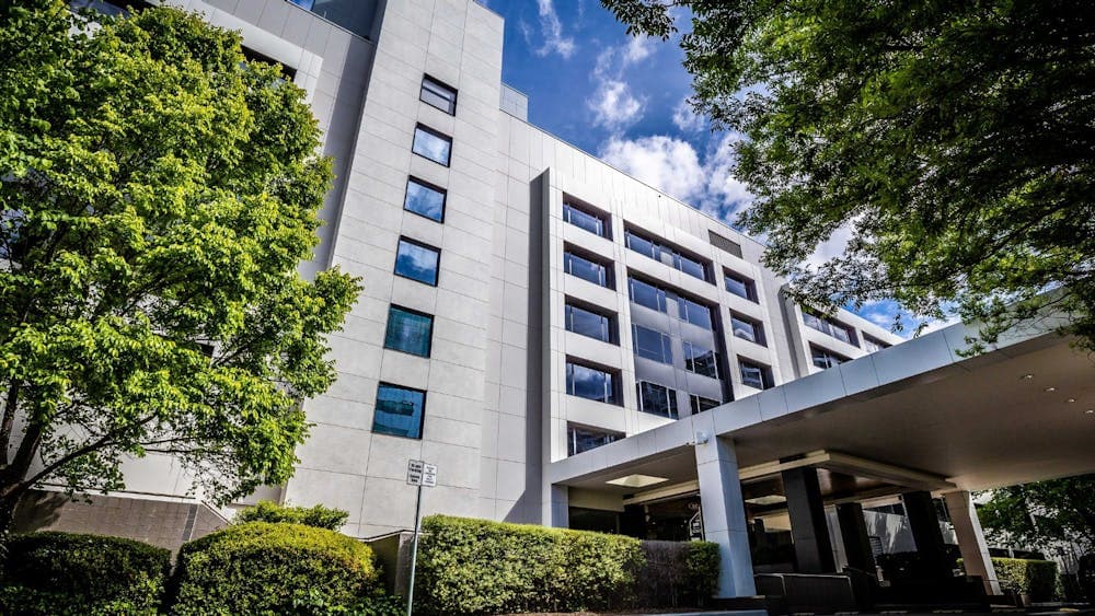 Crowne Plaza Canberra Outside