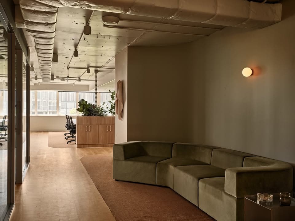 Coworking space Black VC