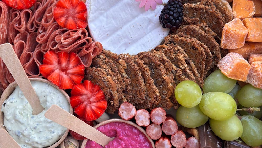 Grazing box