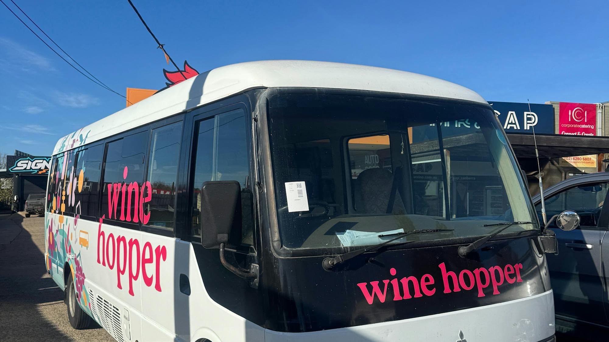 Wine Hopper Bus